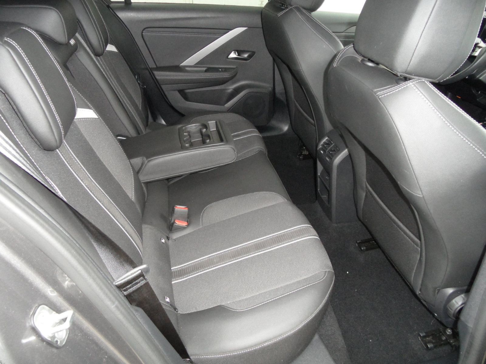 Opel Astra L 1,2 Lim. GS+360°Cam+Sitzhzg+Navi+AHK+AT
