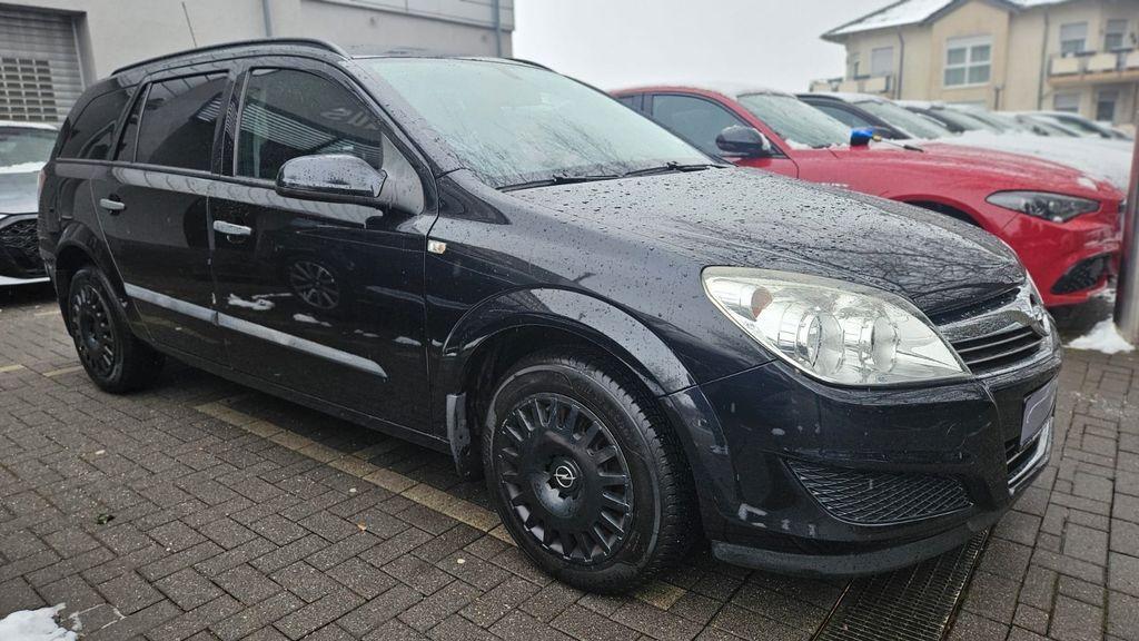 Opel Astra H Caravan Selection 