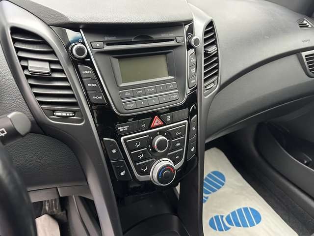Hyundai i30 blue Passion 