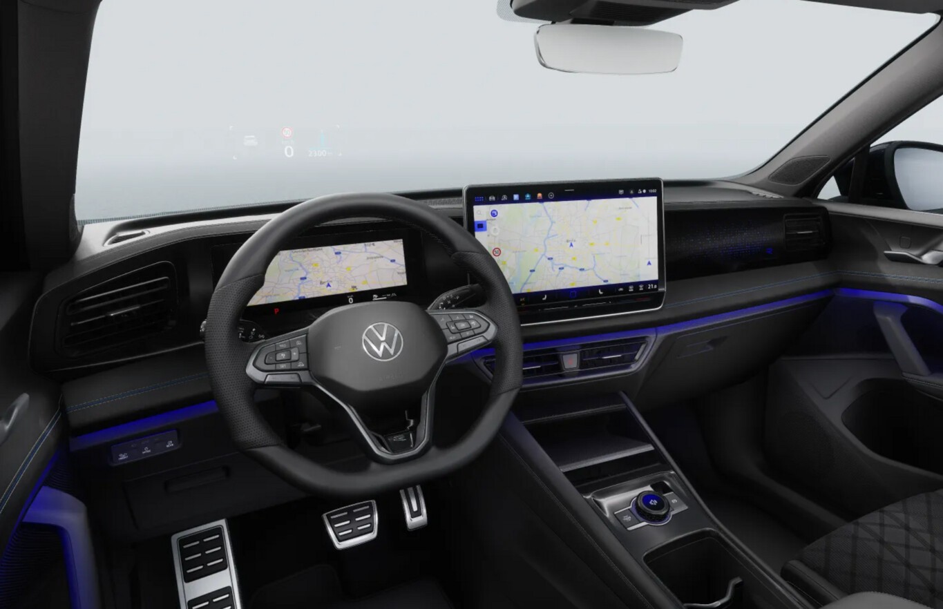 Volkswagen Tiguan R-Line Pano BlackP Nav Matrix LM19Z 360°
