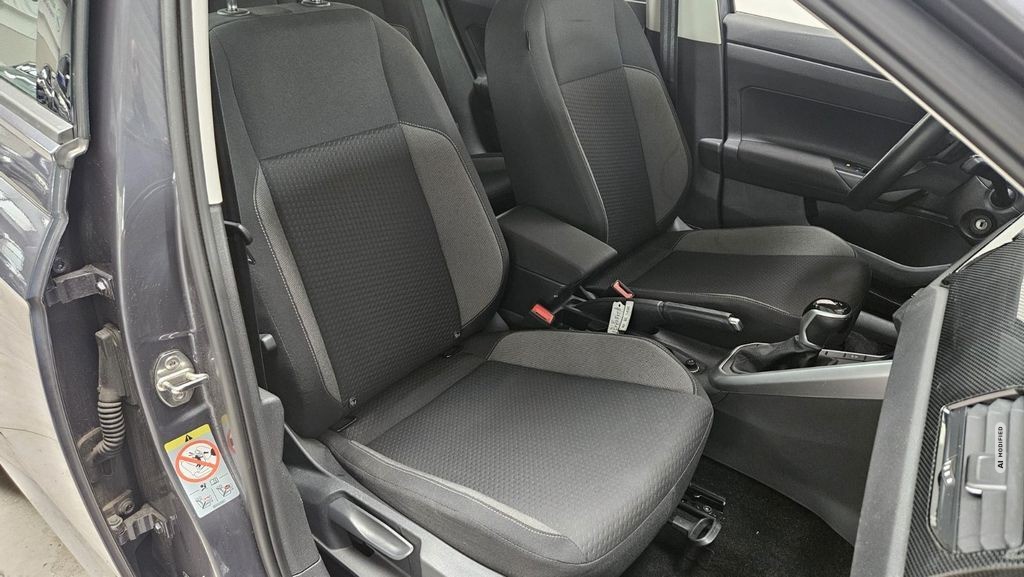 Volkswagen Polo VI Life 1.0 TSI DSG Navi AppleCarPlay SHZ