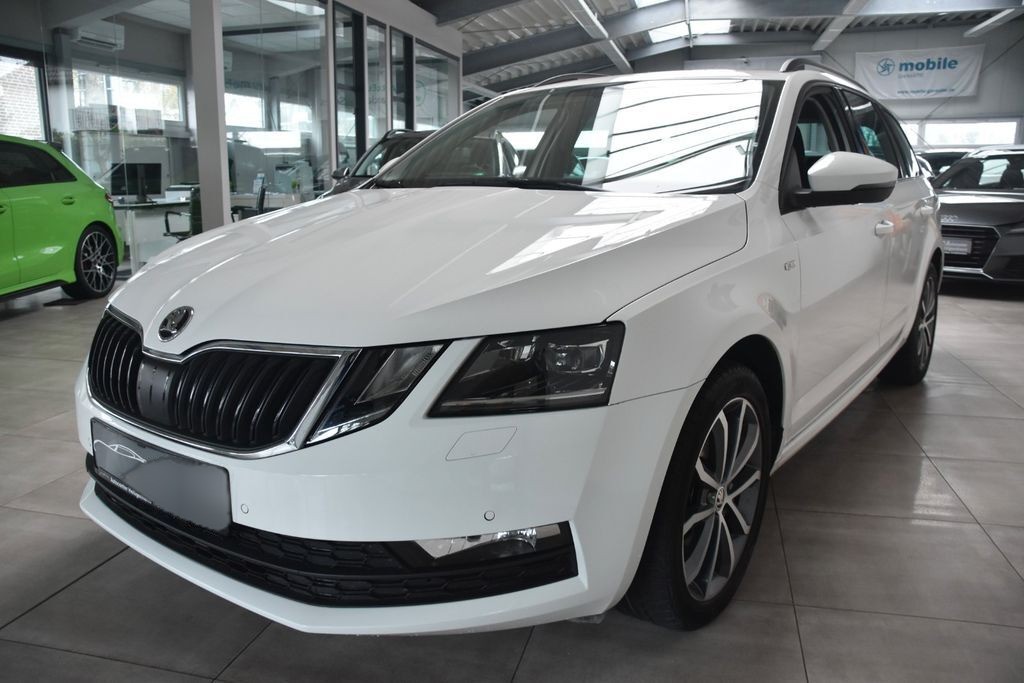 Skoda Octavia Combi Soleil LED AppNavi Tempo PDC AHK