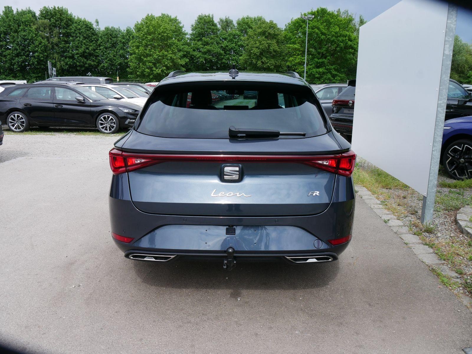 Seat Leon Kombi FR 2.0 TDI DSG*NAVI*TEMPOMAT*KAMERA*KEYLESS-GO*VIRTUAL COCKPIT*