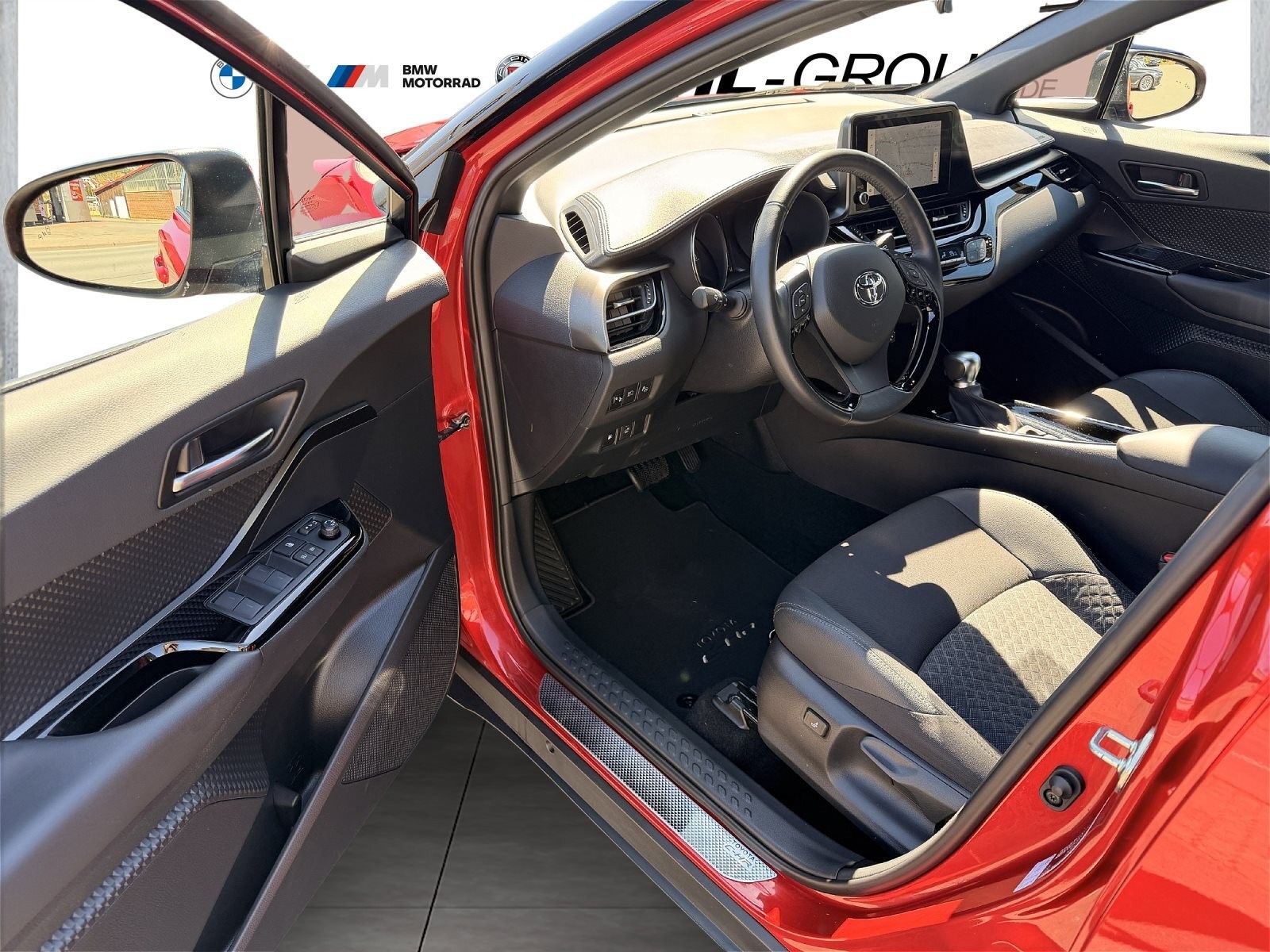 Toyota C-HR 2.0 Hybrid Comfort Smart Connect Navi LED