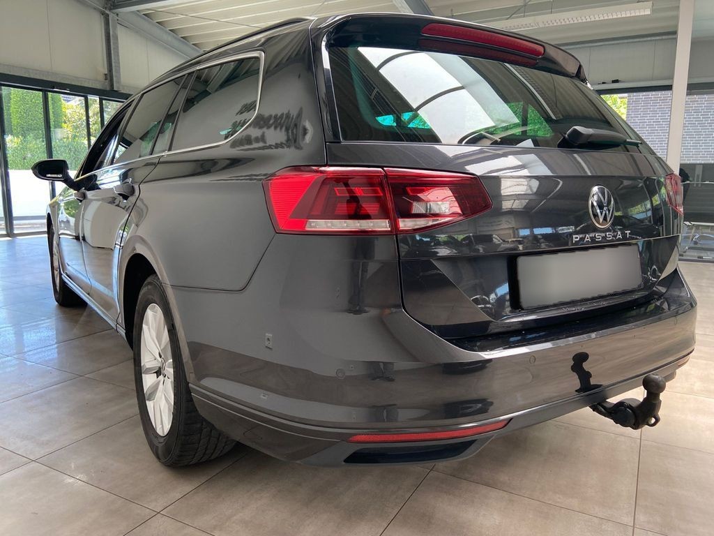 Volkswagen Passat Variant Passat Navi 3Z-Klima APPconenct ACC PDC AHK LED