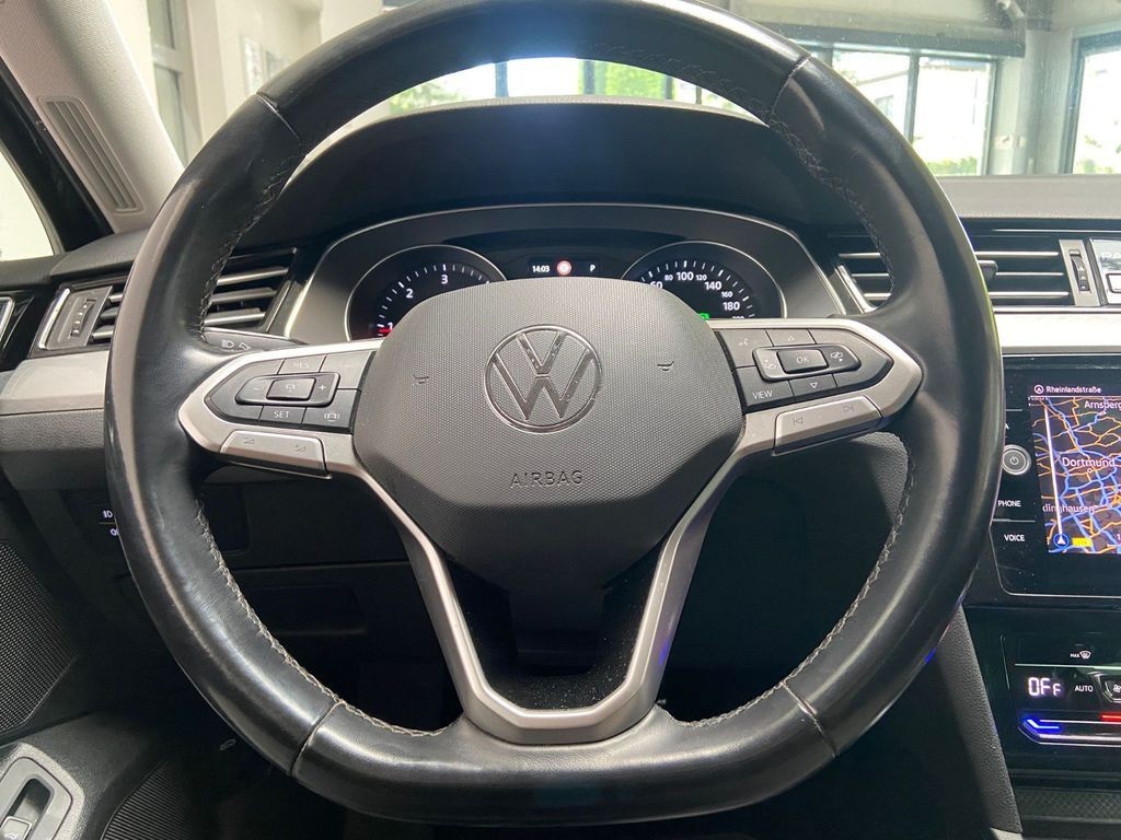 Volkswagen Passat Variant Passat Navi 3Z-Klima APPconenct ACC PDC AHK LED