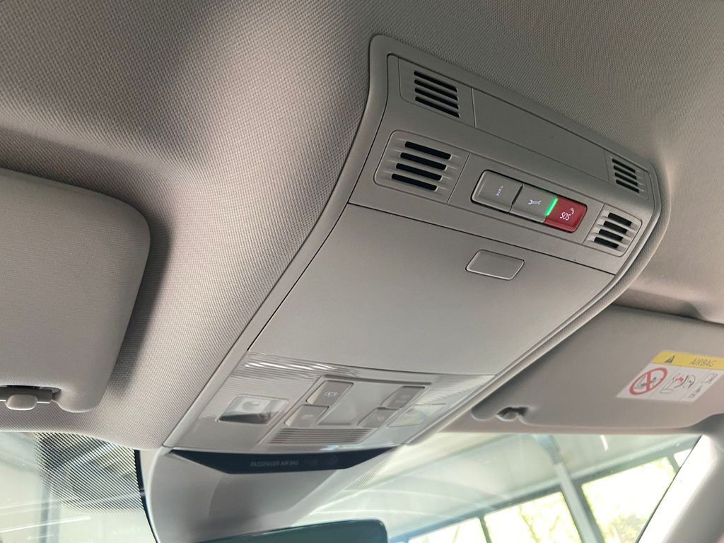 Volkswagen Passat Variant Passat Navi 3Z-Klima APPconenct ACC PDC AHK LED