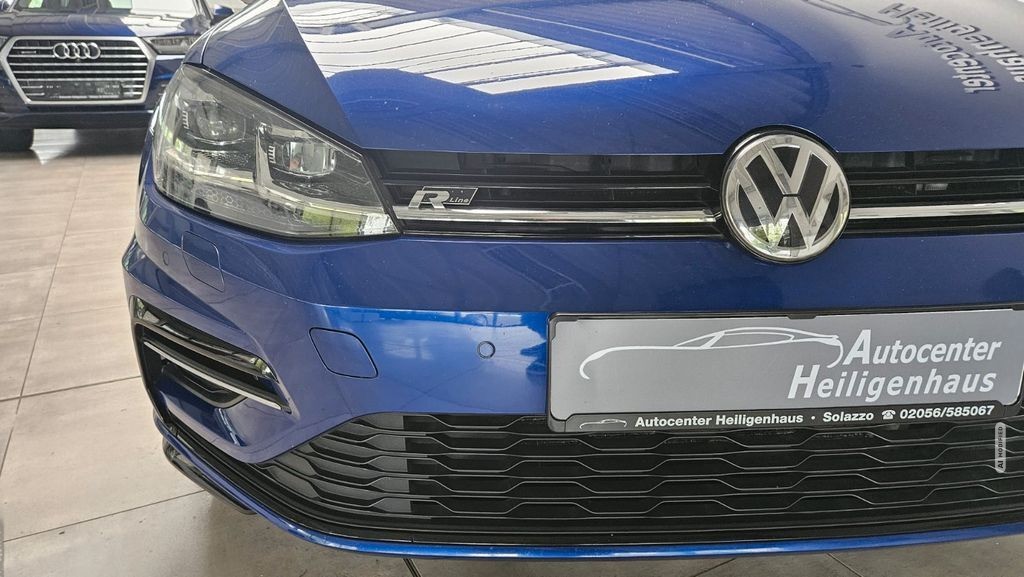 Volkswagen Golf VII Variant Highl DSG R-Line Panorama Navi