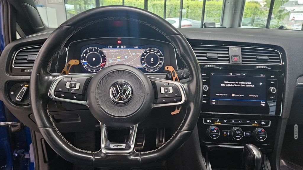 Volkswagen Golf VII Variant Highl DSG R-Line Panorama Navi