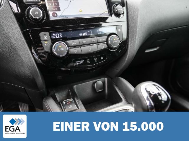 Nissan Qashqai N-Connecta AHK Navi 360 Kamera Mehrzonenklima DAB Ambientebeleuchtung SH