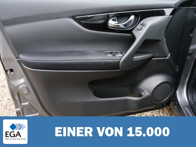 Nissan Qashqai N-Connecta AHK Navi 360 Kamera Mehrzonenklima DAB Ambientebeleuchtung SH