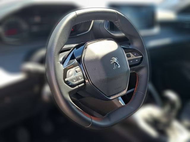 Peugeot 208 Active Pack 1.2 KLIMA / LED / PDC / TEMPOMAT / ALU