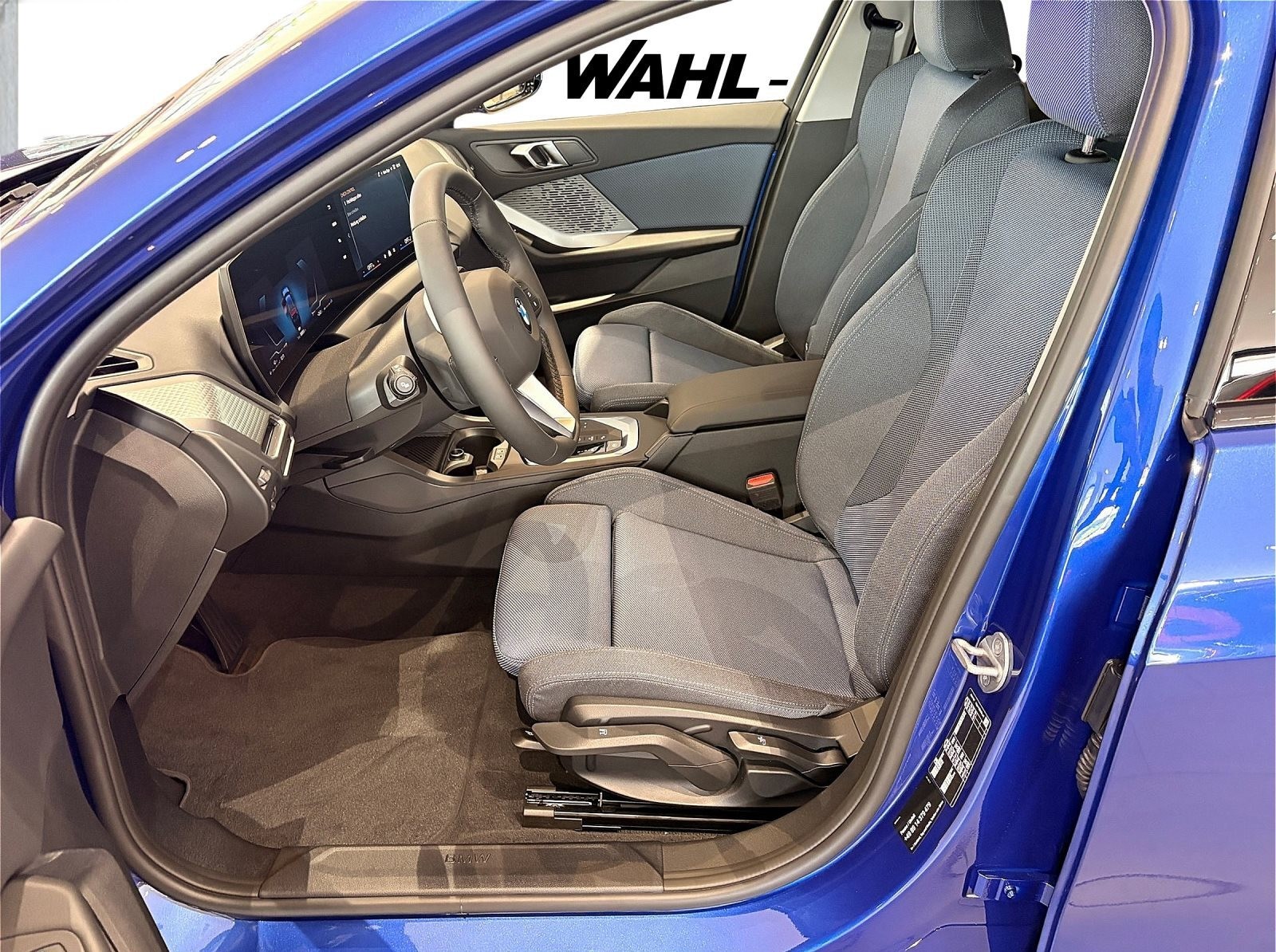 BMW 120 M Sport AHK Adapt LED Premium Navi 18 DrivingAss
