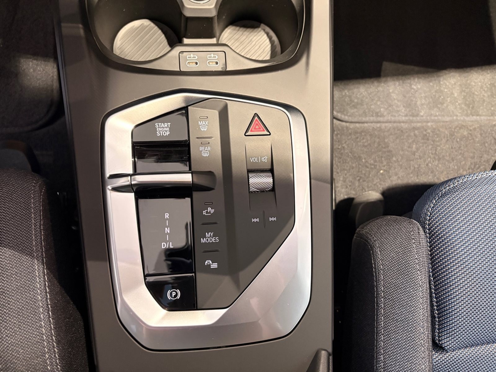 BMW 120 M Sport AHK Adapt LED Premium Navi 18 DrivingAss