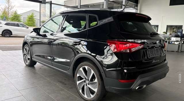 Seat Arona FR DSG Navi AHK Kamera Voll-LED ACC SitzHZG CarPla