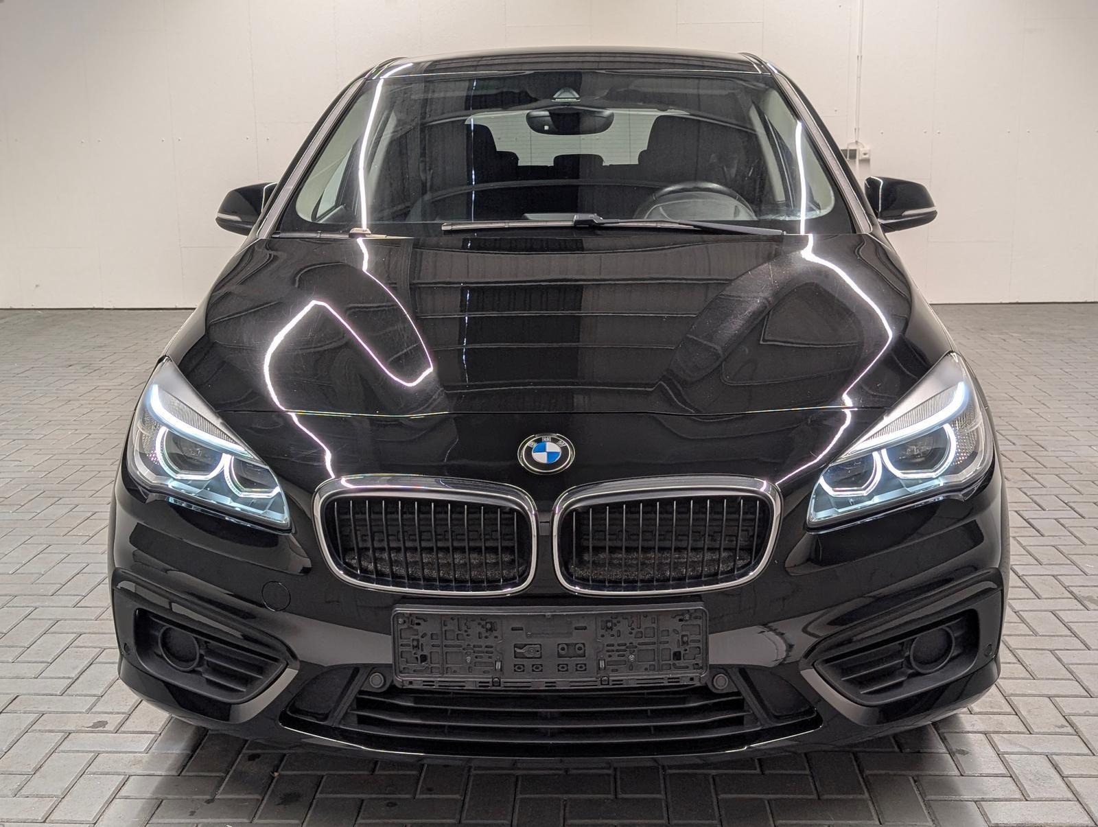BMW 218 Active Tourer 218i Active Tourer LED/Navi/SHZ/PDC/elH/17-LM