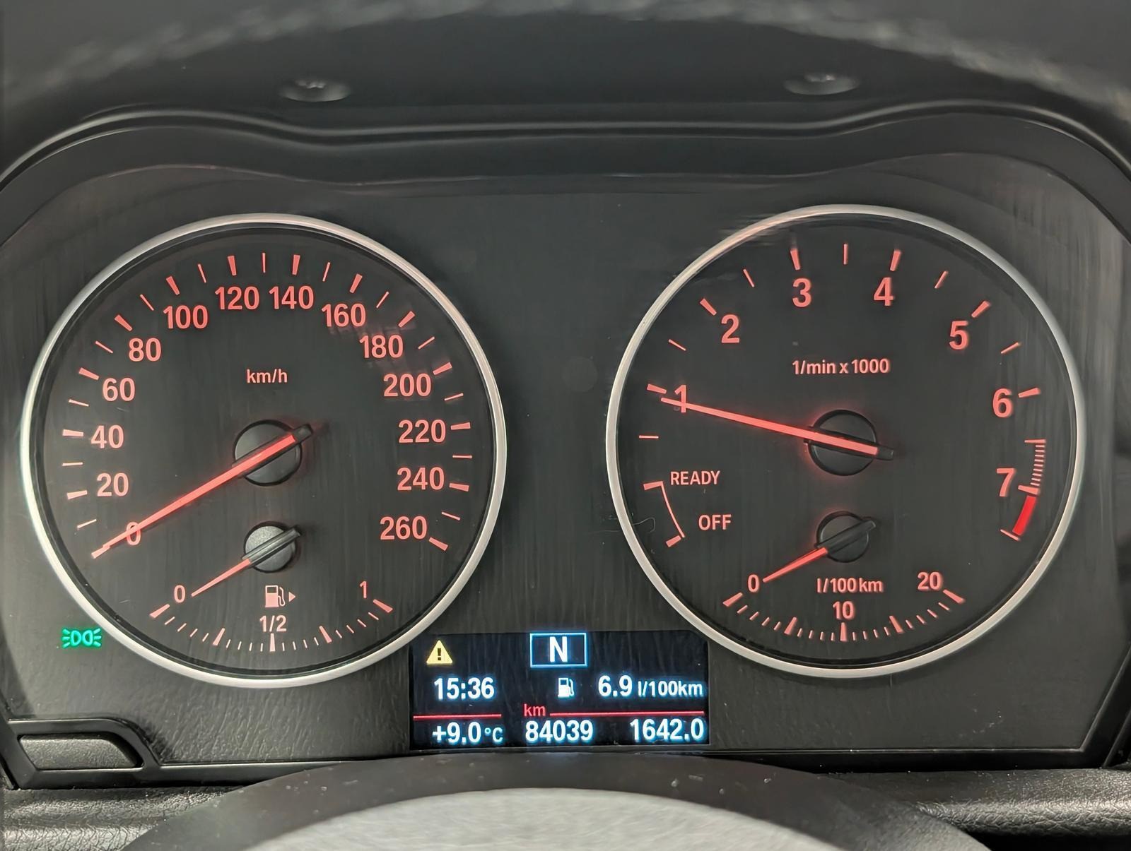 BMW 218 Active Tourer 218i Active Tourer LED/Navi/SHZ/PDC/elH/17-LM