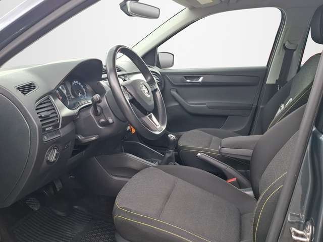 Skoda Fabia Combi 1.0 TSI Soleil KLIMA / AHK / SITZHEIZUNG / A