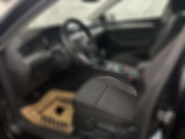 Volkswagen Passat 2.0TDI Business LED NAVI KAMERA CARPLAY