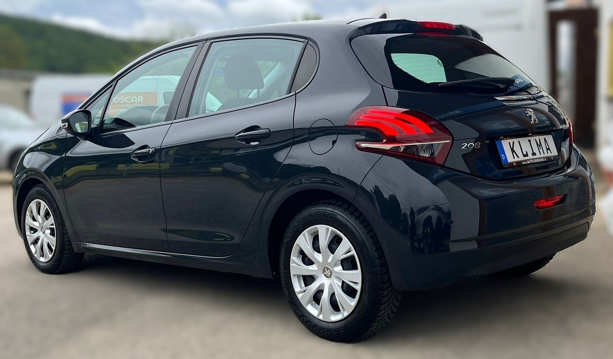 Peugeot 208 1.2 PureTech 82 Active *1.Hand*