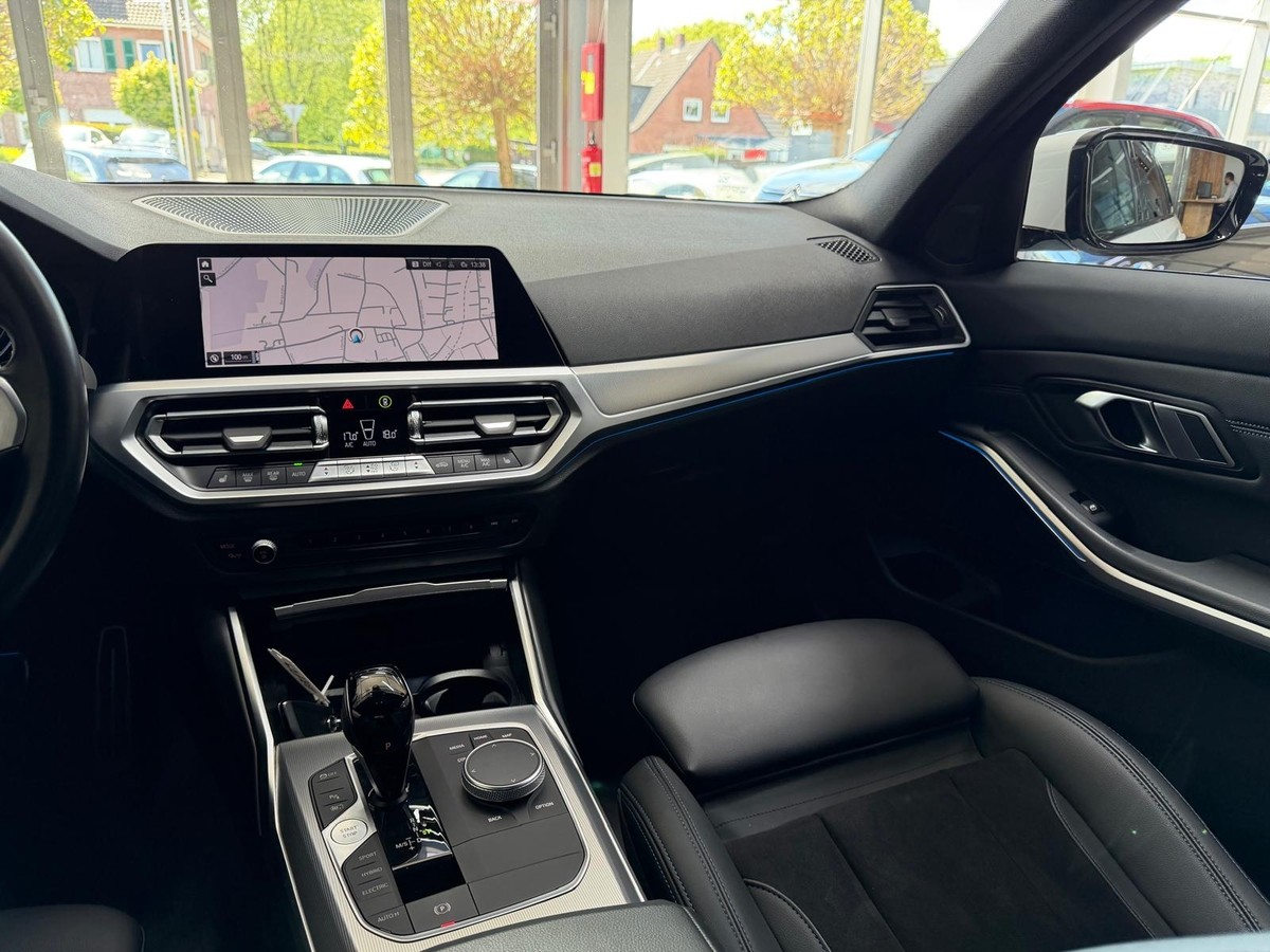 BMW 330 e M Sport Shadow-Line LiveCockpit Prof. ACC R.Cam