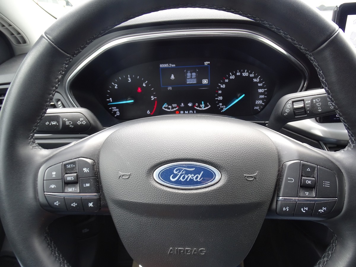 Ford Focus 1.5 EcoBlue Turnier Titanium Automatik