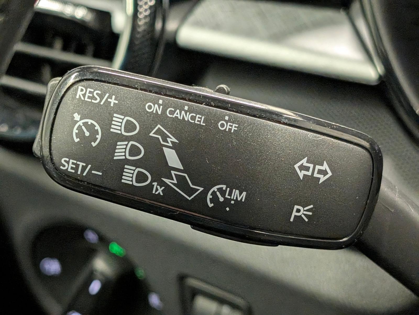 Skoda Fabia LED/Nav/SHZ/LHZ/Kam/Tempomat/DAB/VirCo