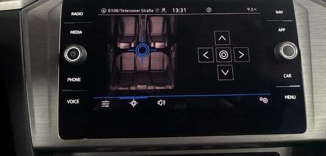 Volkswagen Passat 2.0TDI Business NAVI LED KAMERA CARPLAY