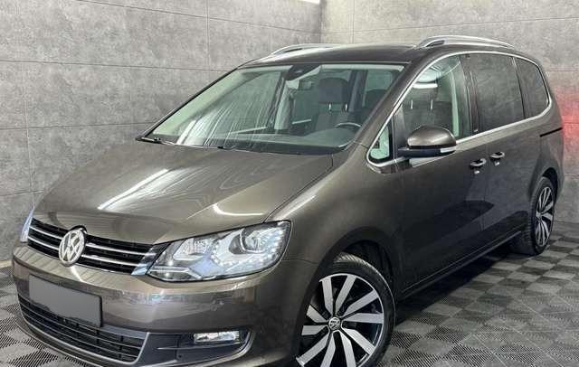 Volkswagen Sharan 2.0 TDI DSG*Navi*7-Sitze*Bi-Xenon*ACC*AHK Klima