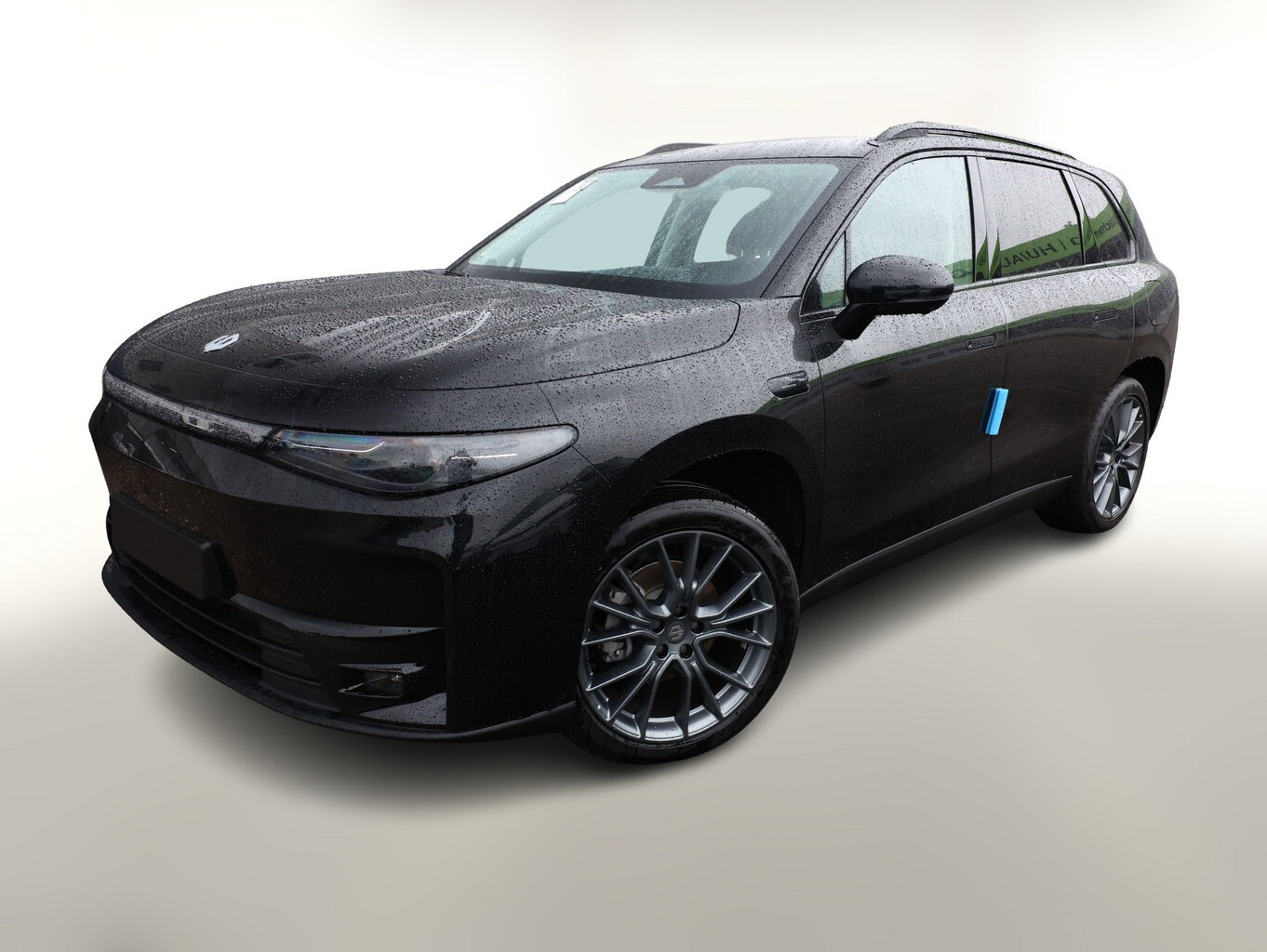 Leapmotor C10 BEV 81,9kWh Design ProMax AWD Pano 4J.Gar.