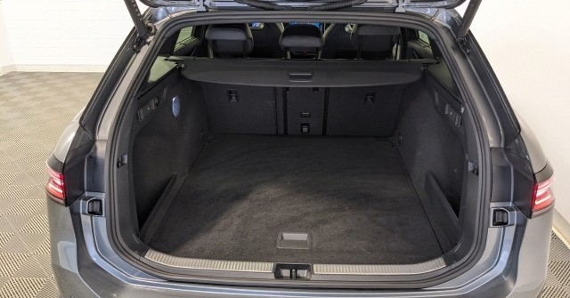 Volkswagen Passat R-Line 2.0 TDI IQ-Lights ACC KAM CarPlay