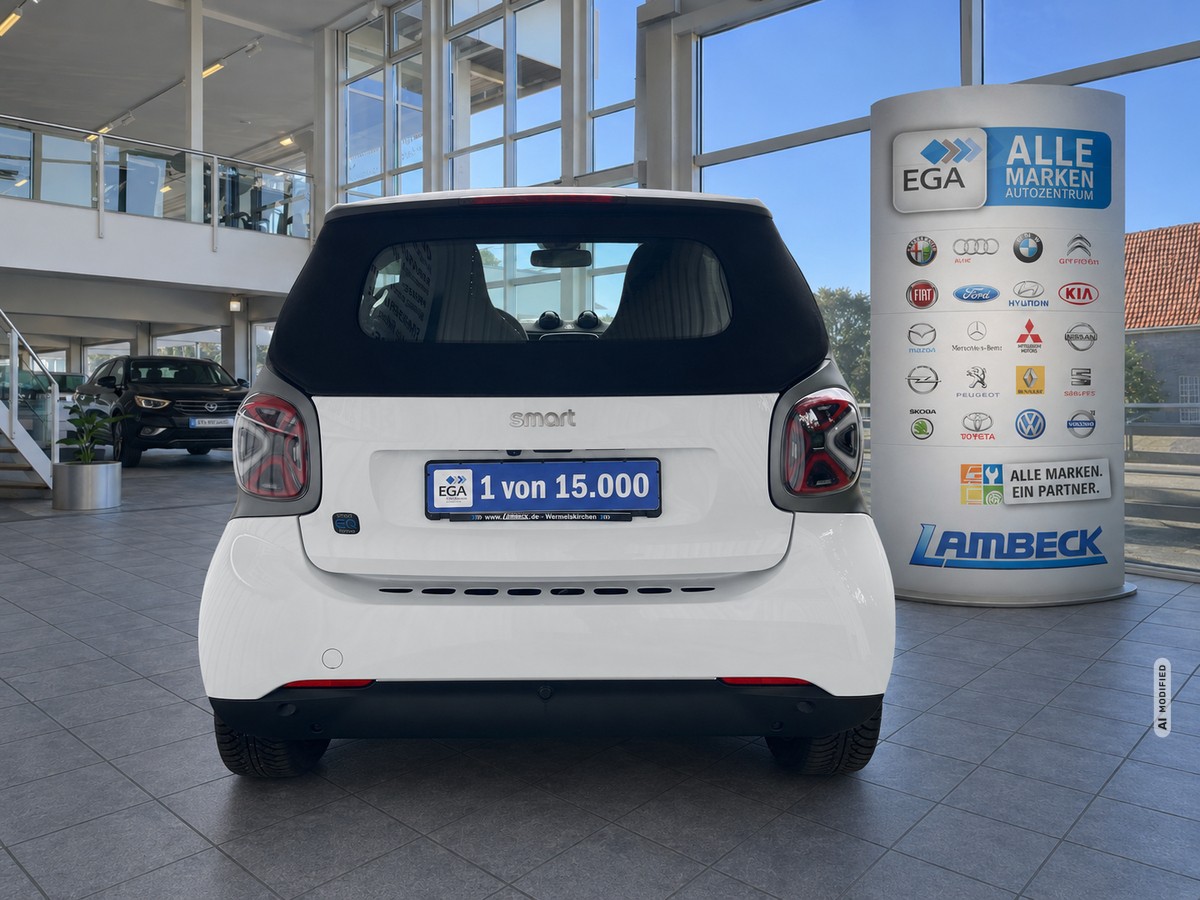 Smart ForTwo EQ cabrio*EXCLUSIVE*22kW*CAM*MEDIA*ALLW*LED*SHZ*