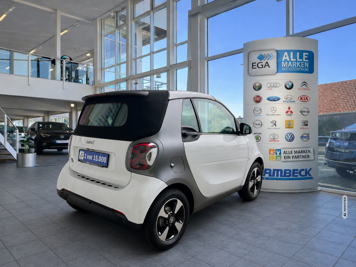 Smart ForTwo EQ cabrio*EXCLUSIVE*22kW*CAM*MEDIA*ALLW*LED*SHZ*
