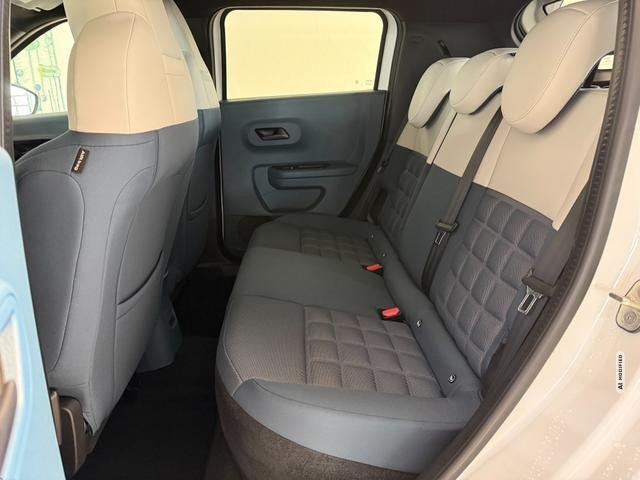 Fiat Grande Panda LA PRIMA HYBRID 1.2 eDCT 81kW (110PS) Klimaautomatik, Radio, DAB, N