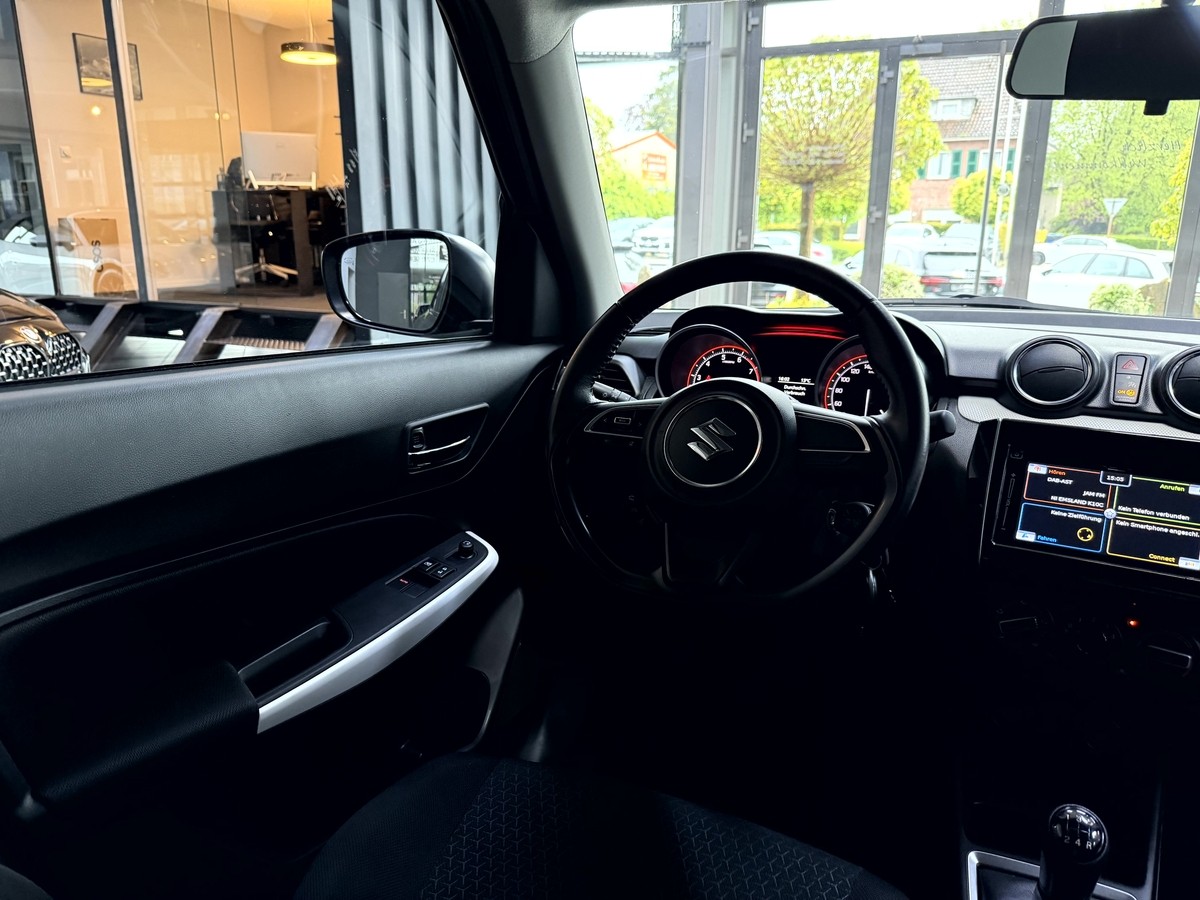 Suzuki Swift 1.2 Hybrid Navi RCam Klima 