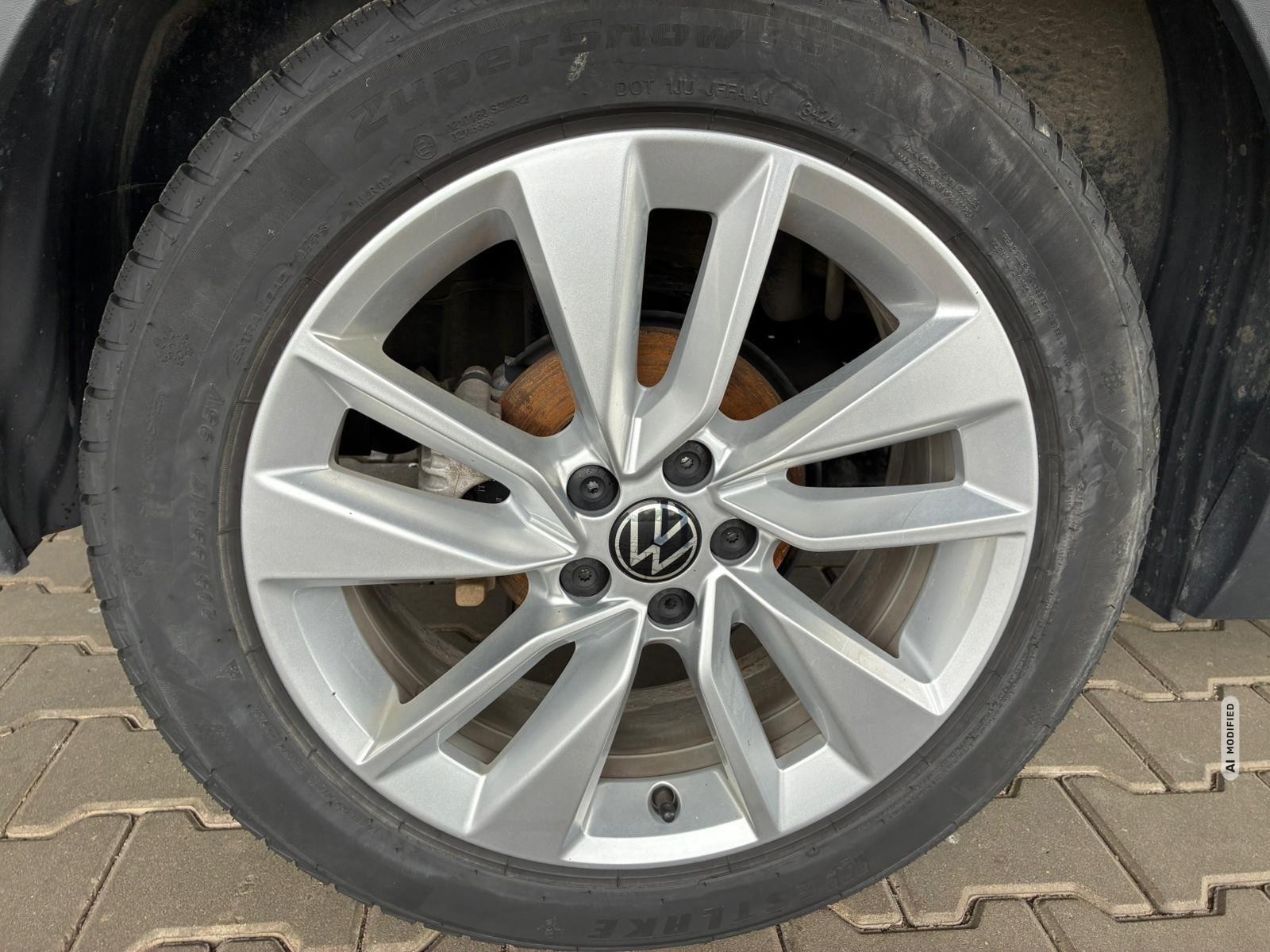 Volkswagen T-Cross Life 1.0 TSI DSG / Matrix-LED / ACC / Kamera / Shz vorne / Apple Carplay