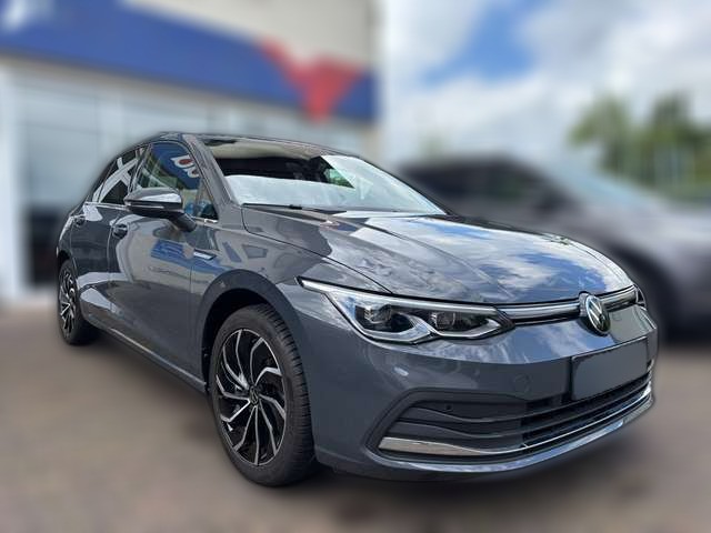 Volkswagen Golf Style*Limo.*KAMERA*NAV*CARPLAY*Elek.Sitz*LED*ACC