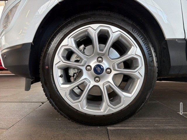 Ford EcoSport Titanium +RFK+M&S+SZH+PDC+TWA+LED+