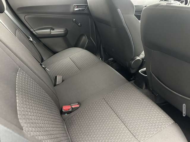 Suzuki Swift Basic 