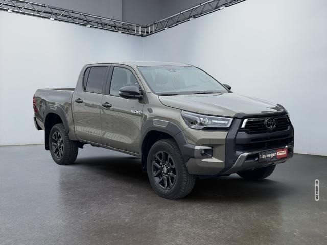 Toyota Hilux INVINCIBLE Double Cab 2.8 D-4D 4x4 Lede...