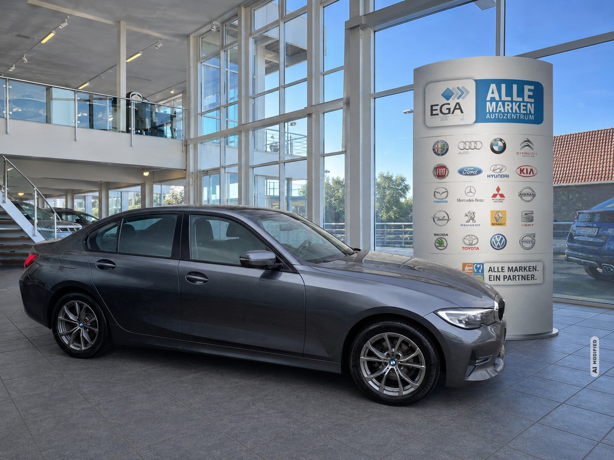 BMW 320 i Sport Line*AUT*LED*NAVI*HIFI*SHZ*PDC*TEMPO*ACTIVE GUAR