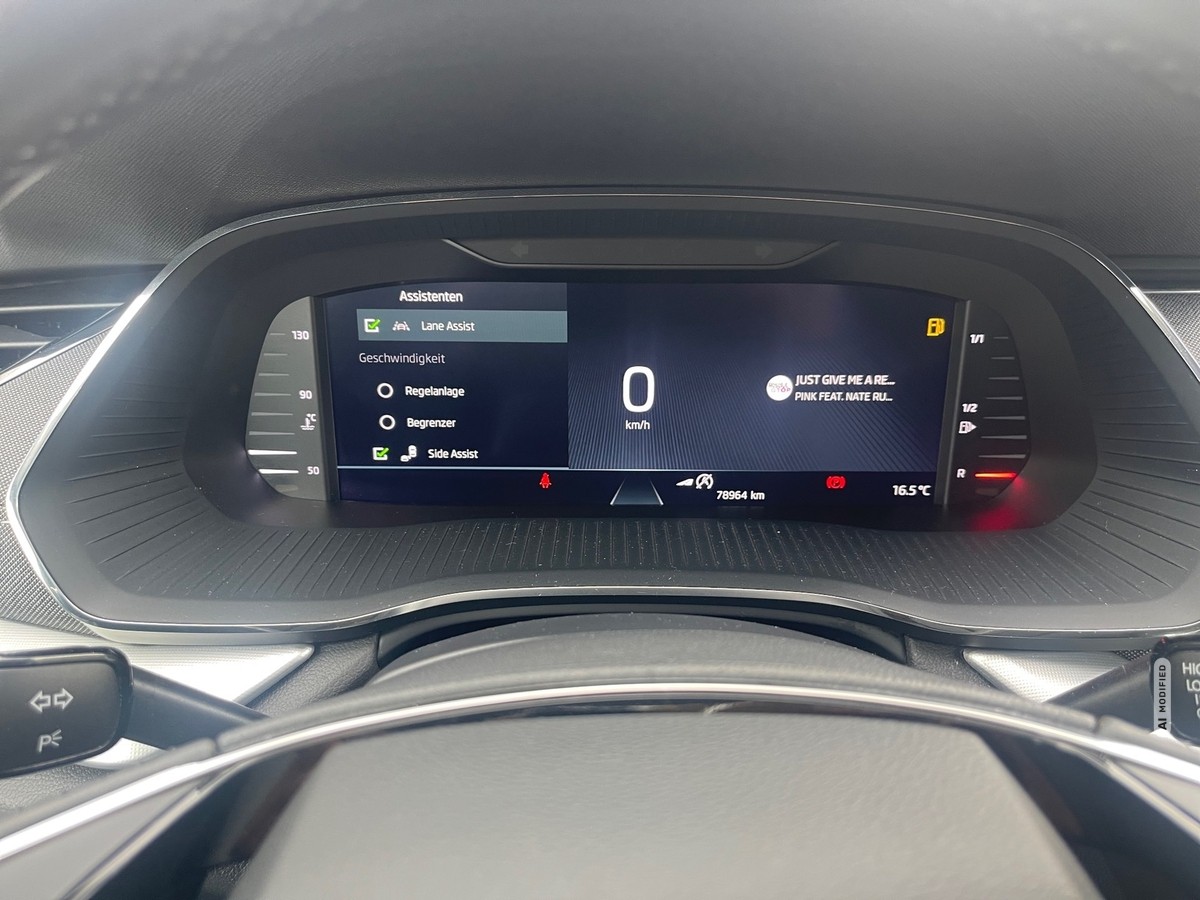 Skoda Octavia Combi 1.5 TSI ACT First Edt. Memory App Side-Assist