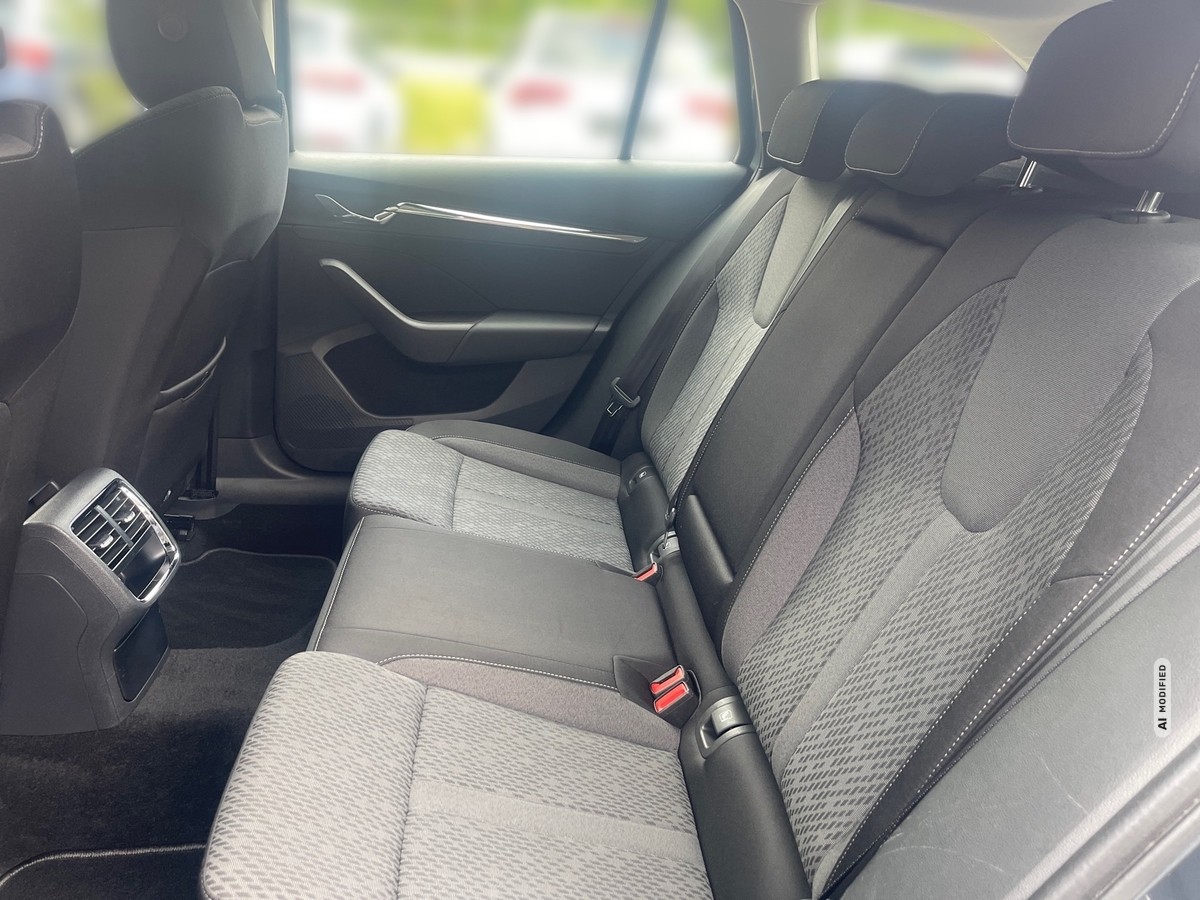 Skoda Octavia Combi 1.5 TSI ACT First Edt. Memory App Side-Assist