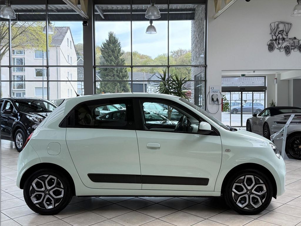 Renault Twingo 1.0SCe75 Limited|Radio&Bluetooth|TÜVNeu|