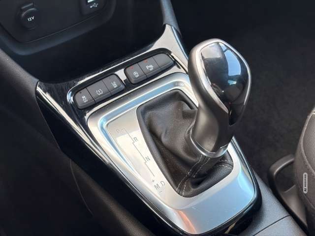 Opel Crossland Enjoy Navi LED Kamera ACC SitzHZG CarPlay Mehrzone