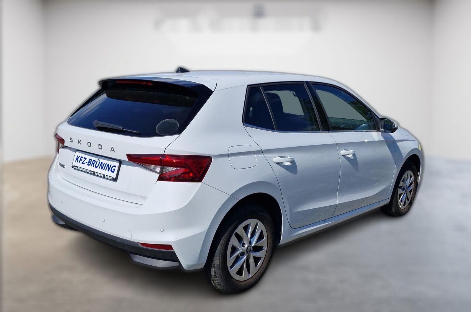 Skoda Fabia 1.0 TSI Selection LED CarPlay PDC Alu 15