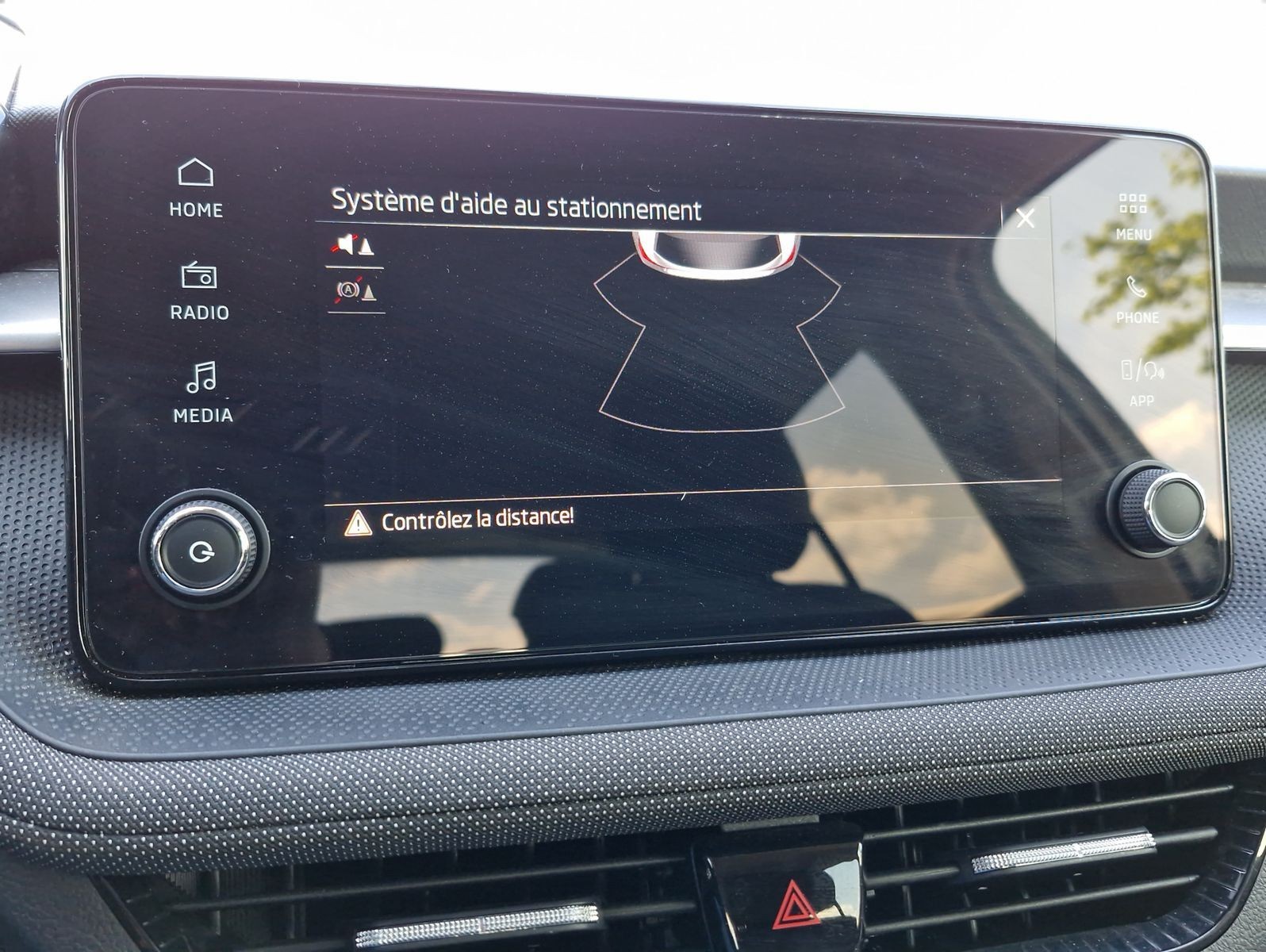 Skoda Fabia 1.0 TSI Selection LED CarPlay PDC Alu 15