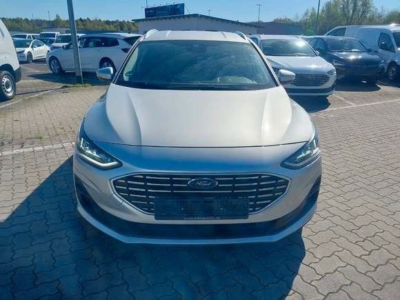 Ford Focus Titanium X*VirtualC*LED*RFK*WinterP*