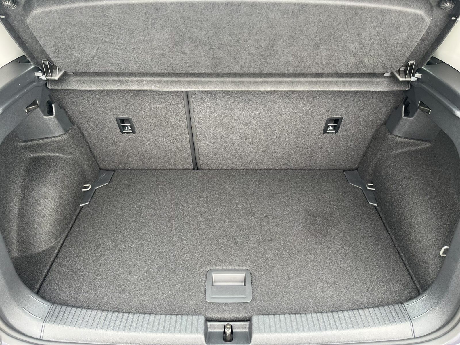 Volkswagen T-Cross 1.0 TSI LIFE APP-CONNECT RFK KLIMA TOUCHSCREEN