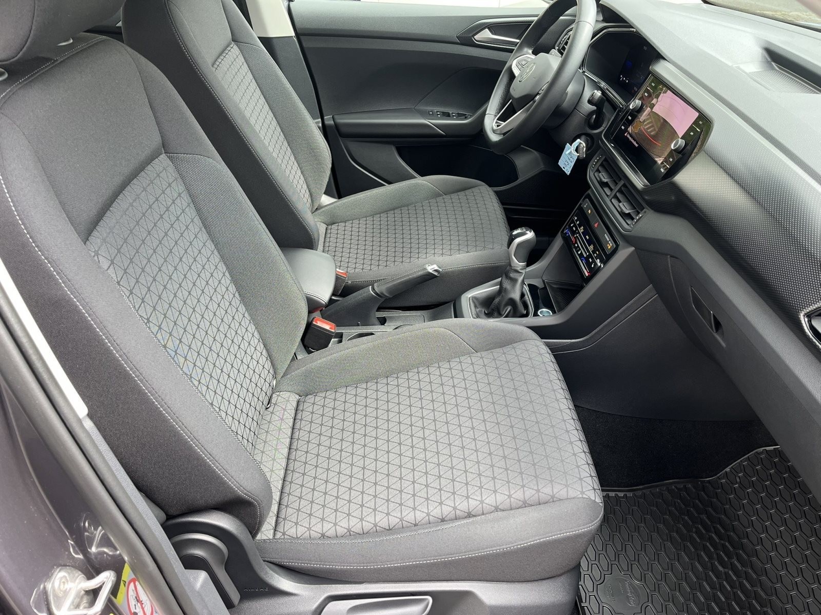 Volkswagen T-Cross 1.0 TSI LIFE APP-CONNECT RFK KLIMA TOUCHSCREEN